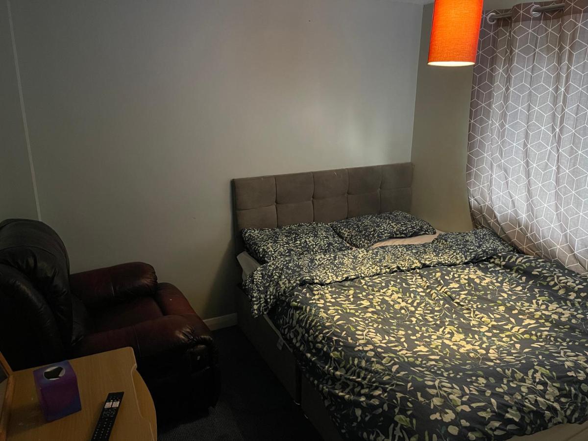 1 Bedroom In 3Bed House Bristol Exterior foto