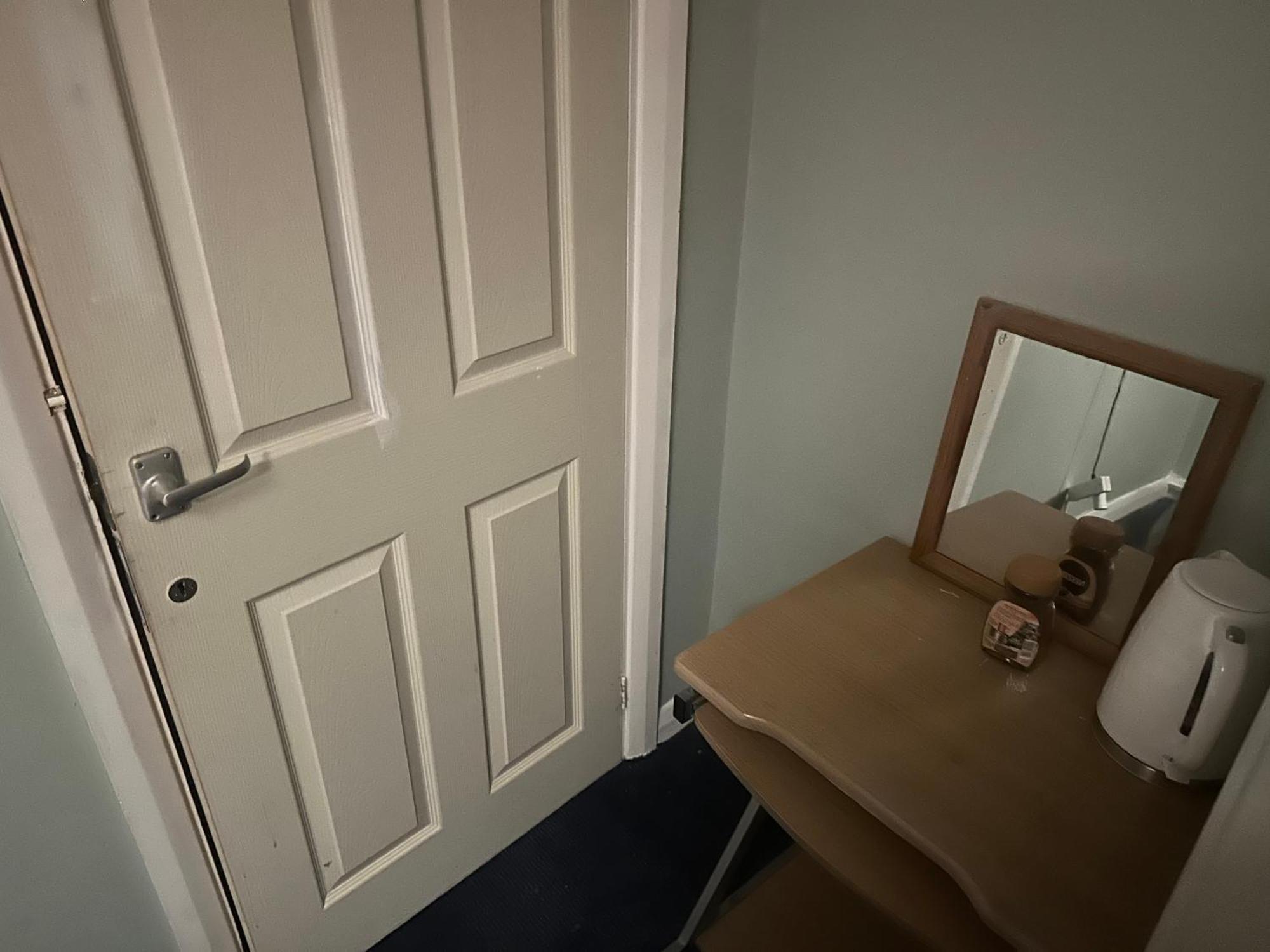 1 Bedroom In 3Bed House Bristol Exterior foto